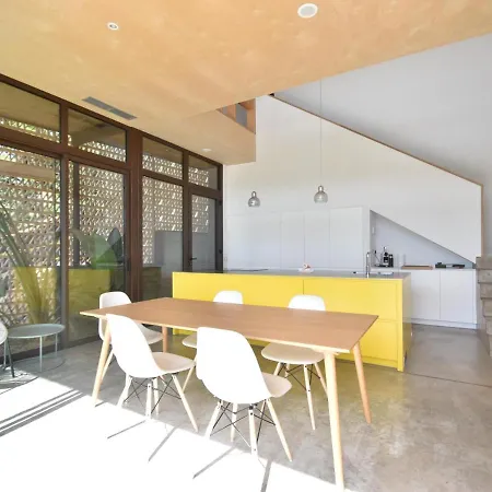 Gaia Semesterbostad Begur